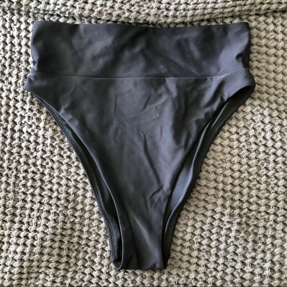 Aerie Navy high waisted cheeky bikini bottom